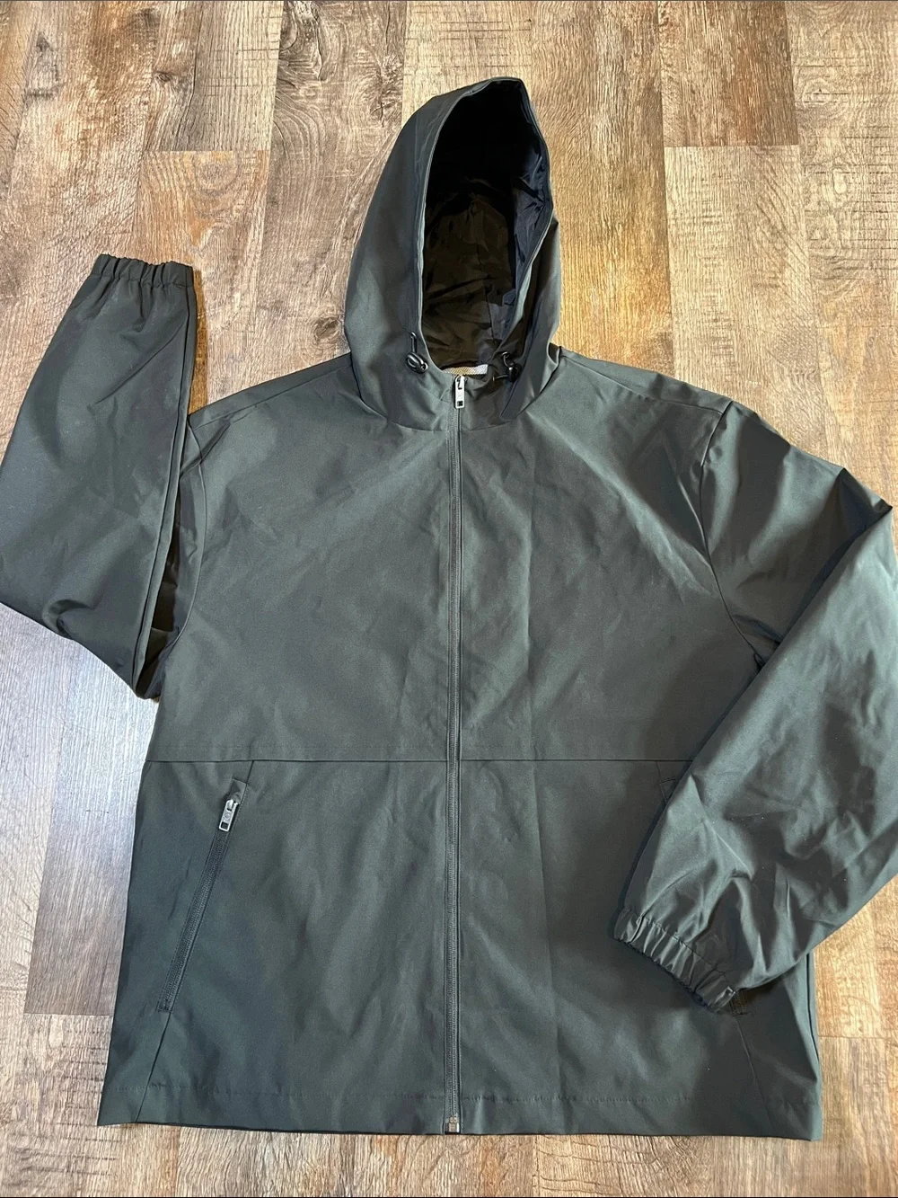 Weatherproof Men's Hooded Raincoat Jacket in Black